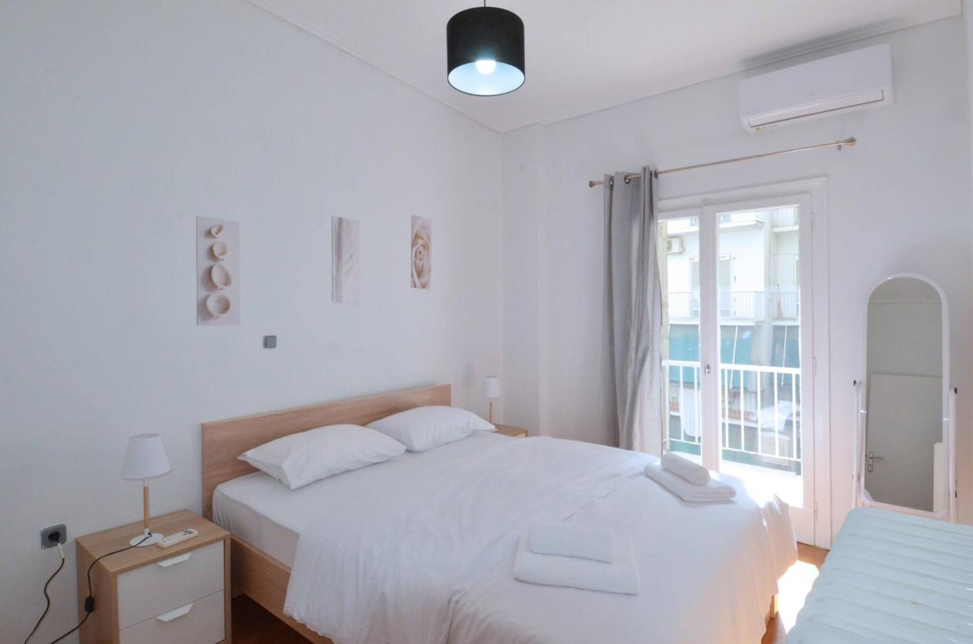 A cozy minimal apartment at Koukaki, Dimitrako... Ateny Zewnętrze zdjęcie